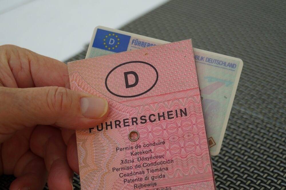 alter fuehrerschein im papierformat
