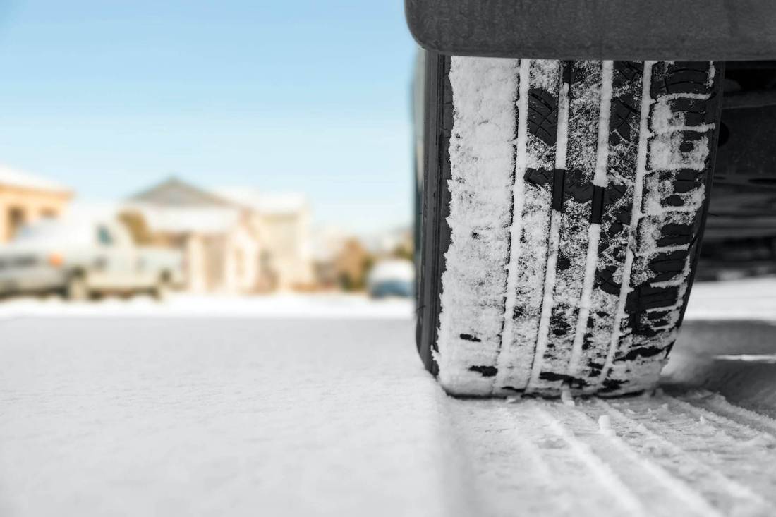 winterreifen im schnee winterreifen im schnee