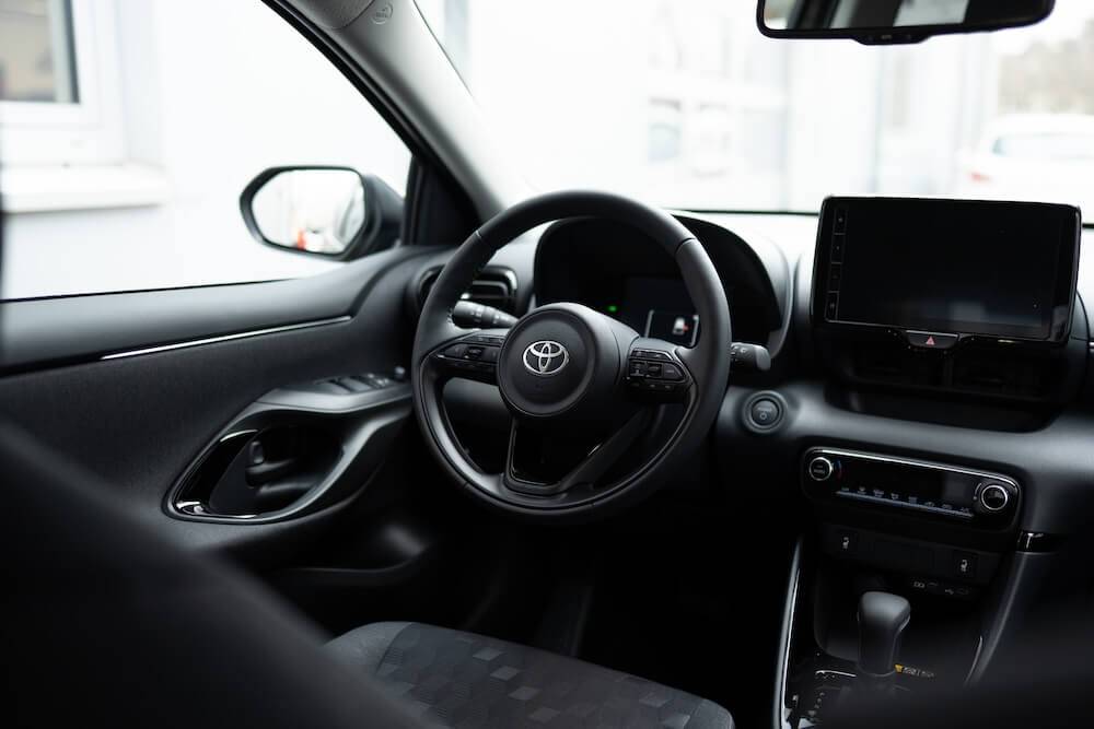 toyota yaris innenraum