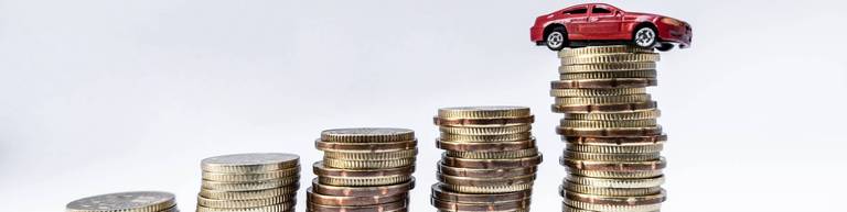 kleines auto auf euro münzen