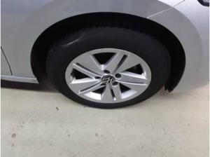 Volkswagen Golf VIII 1.5 Life Navi Pro DAB LED