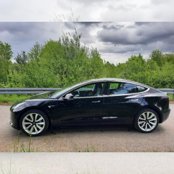 Foto - Tesla Model 3 kein Long Range
