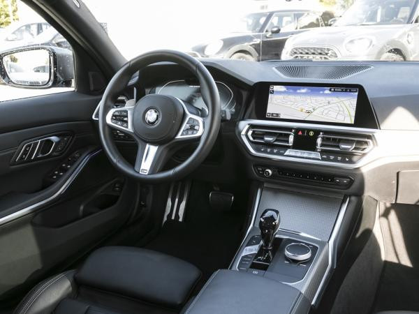 Foto - BMW M340 i xDrive Touring M-Paket, elektr.  AHK, Head-Up Display, Panorama, Stop&Go, Laserlicht mtl. 769,- !!