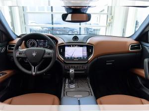 Maserati Ghibli Hybrid Executive