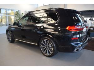 BMW X7 xDrive 40dA Leas ab 1349 AHK HuD Sthz Pano Sky Soft IntAl DA+