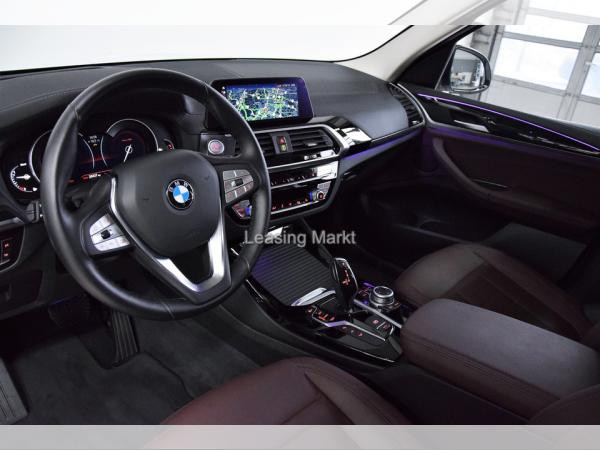 Foto - BMW X3 xDrive30d Luxury Line AT Navi Leder Tempom.aktiv Bluetooth PDC MP3 Schn.