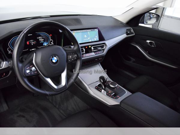 Foto - BMW 330 e Advantage Automatik Aut. Klimaaut.