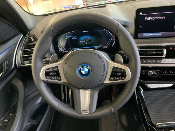 Foto - BMW X3 xDrive 30e Hybrid *BITTE TEXT LESEN**SOFORT VERFÜGBAR* MPaket