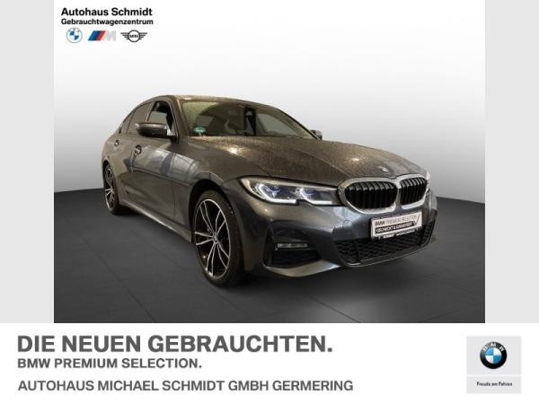 BMW 330 e M Sportpaket*19 Zoll*M Fahrwerk*Glasdach*Head Up*