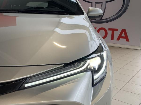 Foto - Toyota Corolla TS 1.8 Hybrid Team D *sofort verfügbar* mit Tech.Pak. *ACC*DAB*LED*verschiedene Farben*