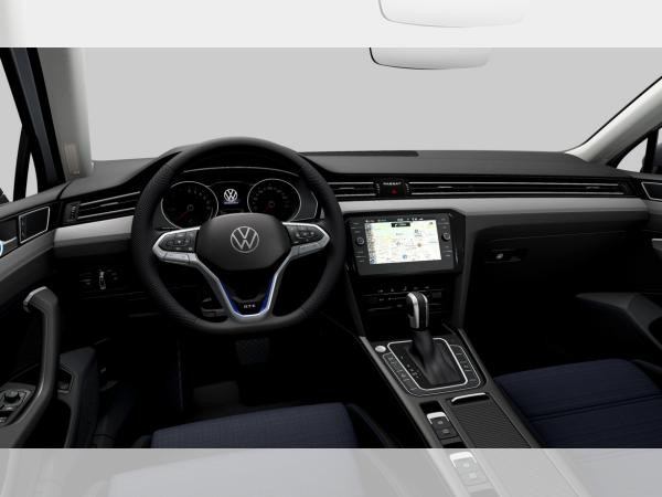 Foto - Volkswagen Passat GTE Variant 1,4 l eHybrid