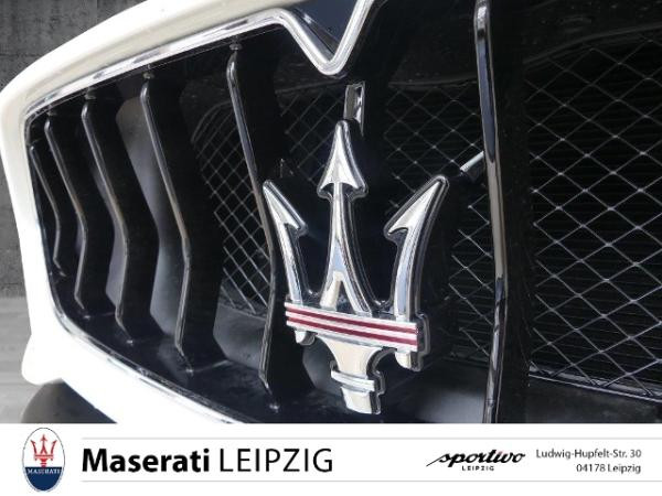 Maserati Granturismo *Alcantara Sportsitze* // *nur 13.865 km
