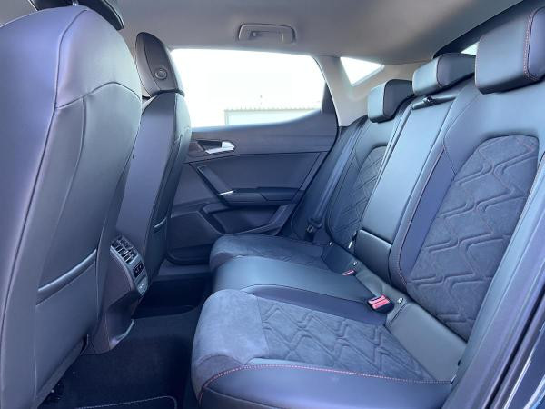 Foto - Seat Leon FR 1.5 eTSI 150 DSG |NAV.10"|BEATS|VIRTUAL|VOLL-LED|5J.GAR|UVM.(sofort verfügbar!)
