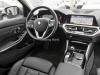 Foto - BMW 320 i Touring Auto Navi Leder Tempom.aktiv Panoramadach Bluetooth MP3 Schn.