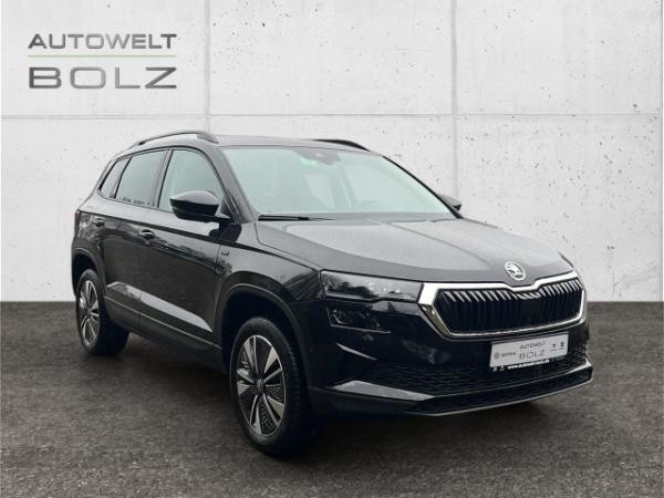 Skoda Karoq Selection 1.5 TSI AHK Pano Navi DigiCock Memory Sitze LED