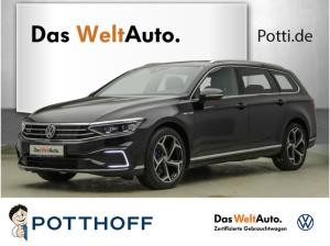 Volkswagen Passat Variant DSG 1,4 TSI BMT - GTE - AHK ACC Standhzg. Navi IQ.Light Panoramadach