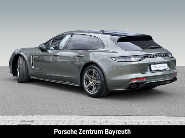 Foto - Porsche Panamera Sport Turismo 4 E-Hybrid Platinum Edition, 0,5%