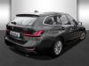 Foto - BMW 320 i Touring Luxury Line Auto Navi Leder Tempom.aktiv Panoramadach Bluetooth MP3 Schn.