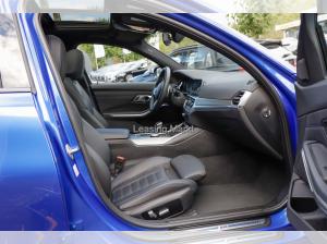 BMW 330 d Touring M Sport Auto. Navi Leder Panoramadach Bluetooth PDC MP3 Schn.