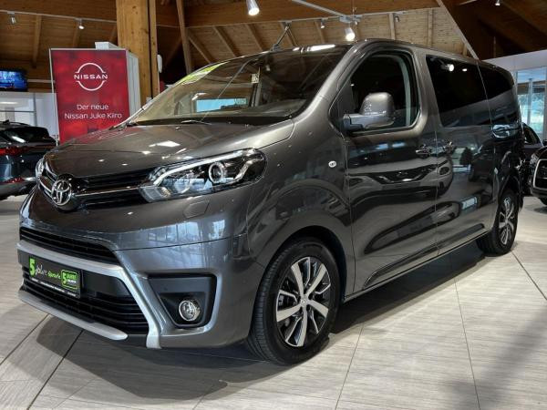 Toyota Proace Verso 2.0D  L1 Navi Xenon 8-Sitzer