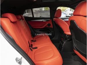 BMW X2 M35i Steptronic Sport Navi Leder Tempom.aktiv Panoramadach Bluetooth MP3 Schn.