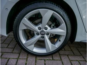 Audi Q3 SUV TDI S Line AHK