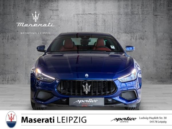 Foto - Maserati Ghibli Trofeo
