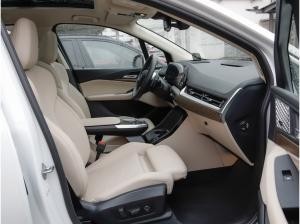 BMW 223i Active Tourer Aut. neues Modell! Luxury Line HUD AHK 19"  PA+ DA+ LiveCockpit