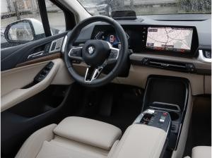 BMW 223i Active Tourer Aut. neues Modell! Luxury Line HUD AHK 19"  PA+ DA+ LiveCockpit
