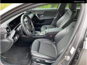 Mercedes-Benz A 200 Kompaktlimousine Progressive