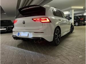 Volkswagen Golf R Performance