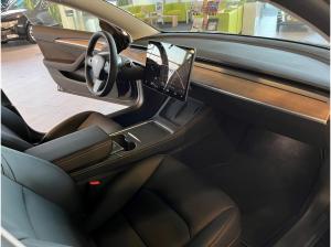 Tesla Model 3 19-Zoll sofort