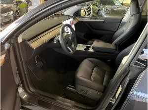 Tesla Model Y 20-Zoll sofort