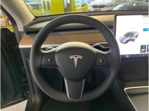 Tesla Model Y 20-Zoll sofort