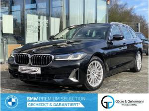 BMW 530 d Touring Luxury Line //Standheizung HUD