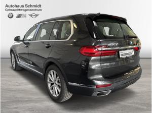 BMW X7 xDrive40i Laser*AHK*Driving A Prof*Head Up*