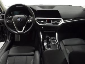 BMW 330 i xDrive Touring Advantage *HiFi*DAB*LED*WLAN*