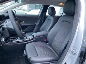 Mercedes-Benz A 180 Mercedes-Benz A 180 Style+LED+CarPlay+DAB+MBUX+Navi