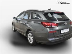 Hyundai i30 cw 1.5 Kombi - Ganzjahresreifen Klima Einparkhilfe - HU+Inspektion neu