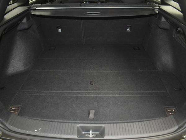 Foto - Hyundai i30 cw 1.5 Kombi - Ganzjahresreifen Klima Einparkhilfe - HU+Inspektion neu