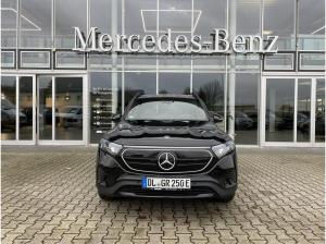 Mercedes-Benz EQB 250 Progressive + Distronic + KeyGo + Night + Kamera