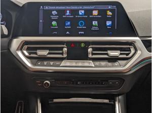 BMW M3 Comp. M xDrive LASER Glasdach HK HuD DAB