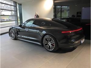 Porsche Taycan 4S