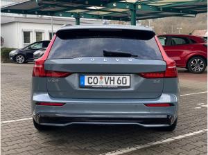 Volvo V60 B4 MHEV Plus Dark *ACC*Standh.*Harman-Kardon