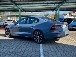 Volvo S60 B4 MHEV Plus Dark #Standh.#ACC#Harman-Kardon