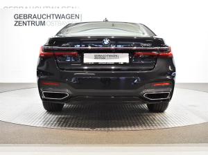 BMW 750 xDrive M Sport JaWa bei BMW Hofmann