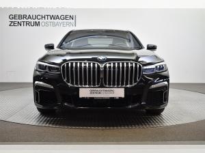 BMW 750 xDrive M Sport JaWa bei BMW Hofmann