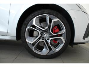 Skoda Octavia Combi RS iV First Edition *Pano *HUD *VC
