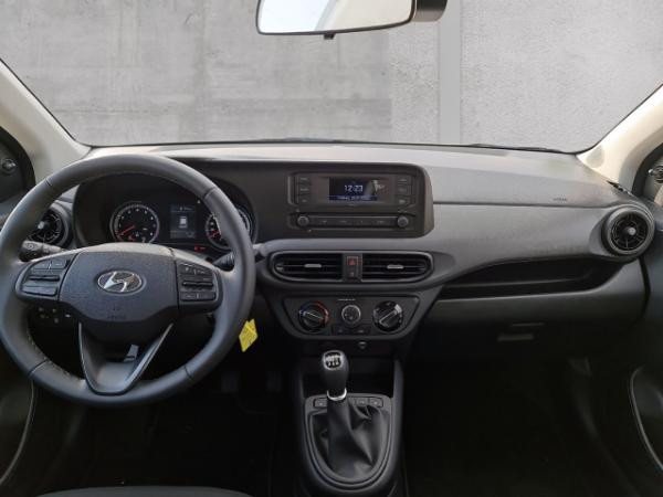 Foto - Hyundai i10 1.0 Benzin, 5-Gang Schaltgetriebe, Verfügbar ab dem 5.04
