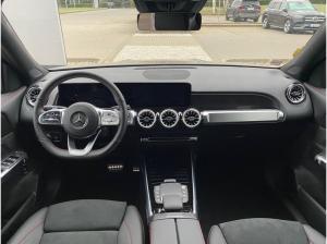 Mercedes-Benz GLB 250 + AMG + Night + LED + Sitzkomfort + MBUX High-End